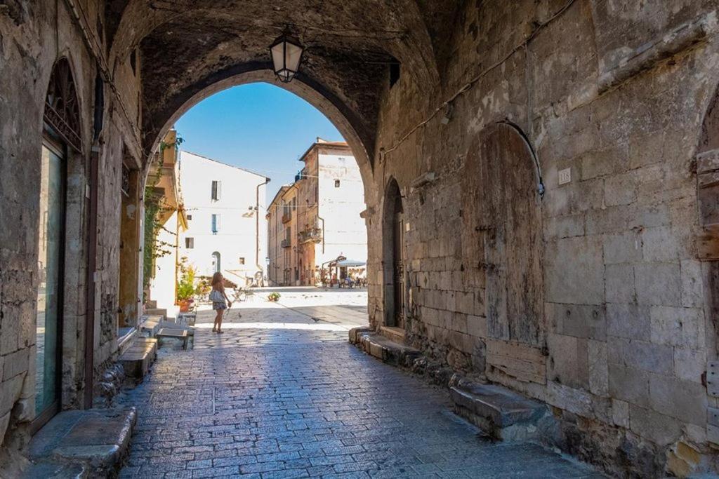 泰拉奇纳Casa Vitelli - Centro Storico A Due Passi Da Tutto公寓 外观 照片